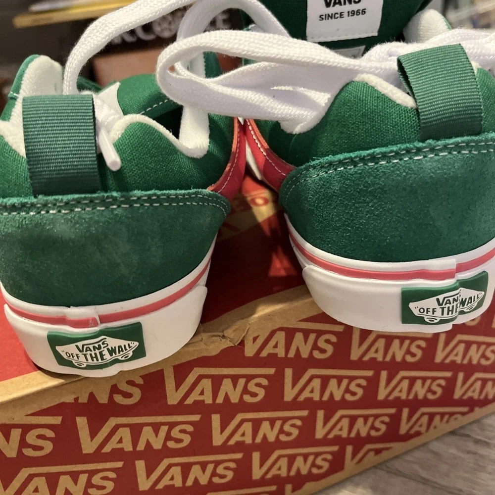 Vans‎ Knu Skool Skate Shoes Sneakers Green Pink Watermelon Size 5 New
